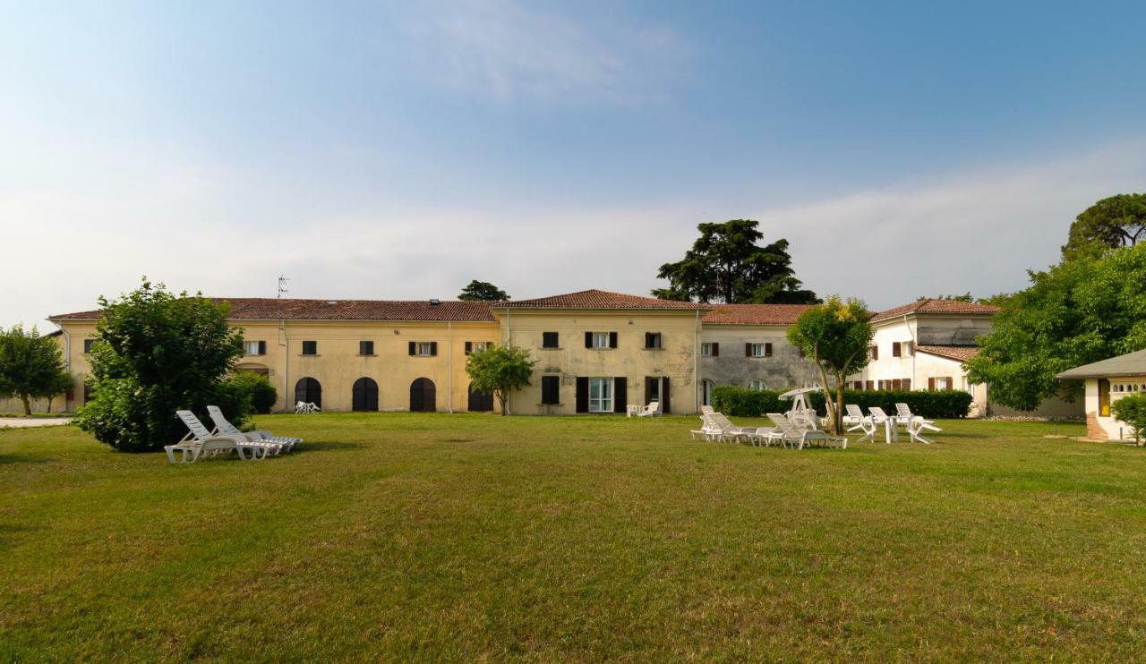 Residence Le Barchesse Casavagra Экстерьер фото