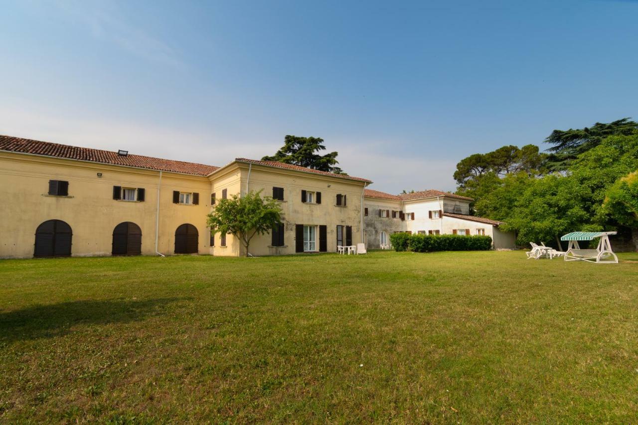 Residence Le Barchesse Casavagra Экстерьер фото